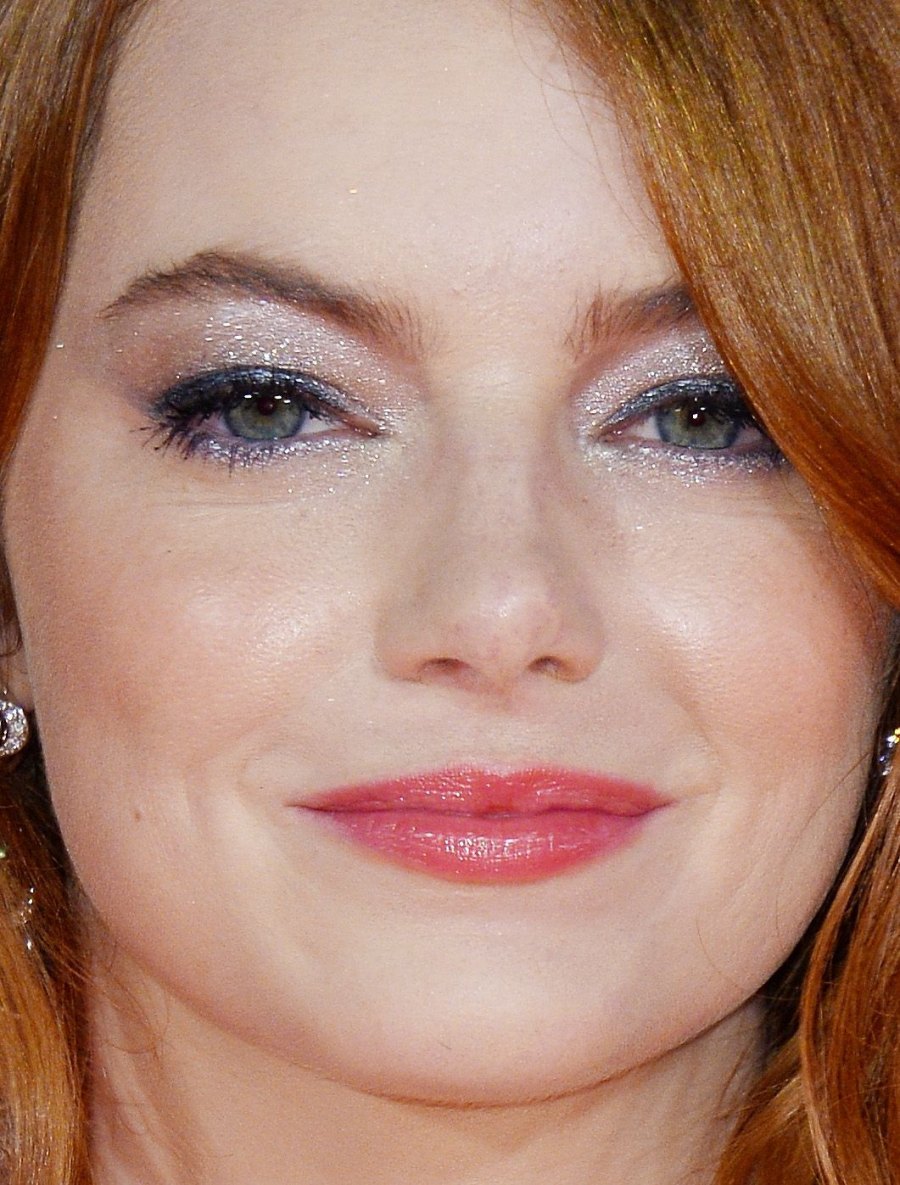 EMMA STONE FESTIVAL VENICE MAKEUP
