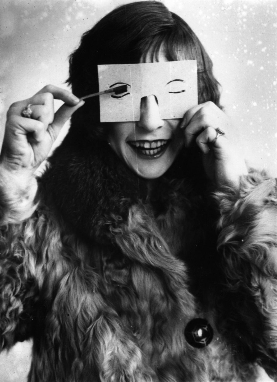 mascara 1923