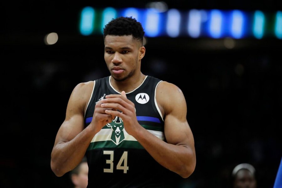 giannis antetokounmpo story3 copy
