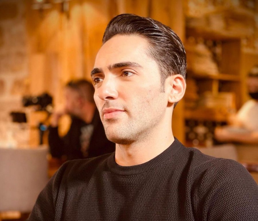 gi tis elias koyrakos