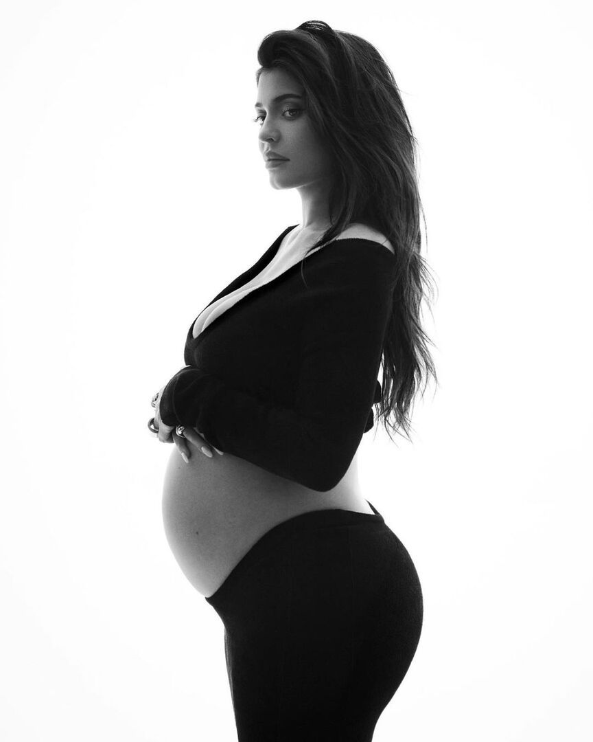 kylie5