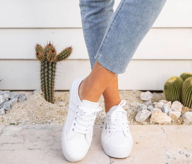 leuka sneakers