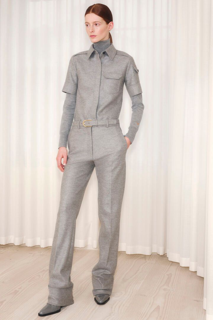 Victoria_Beckham PreFall_F22_styling_hacks1.jpg