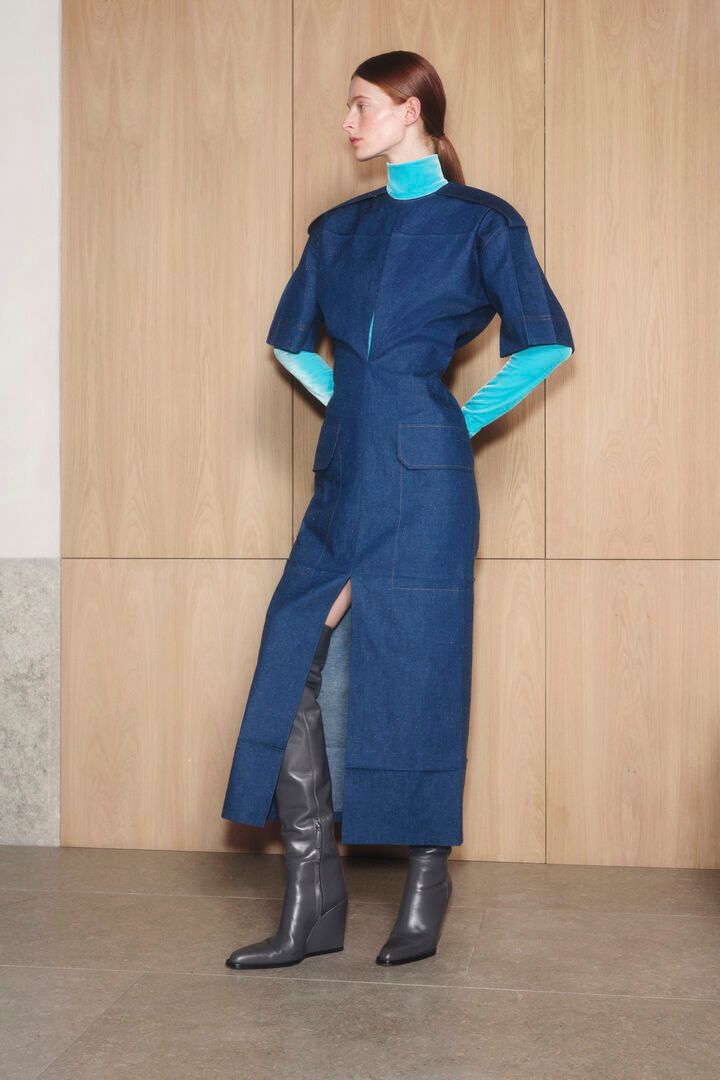 Victoria Beckham PreFall F22 styling hacks6