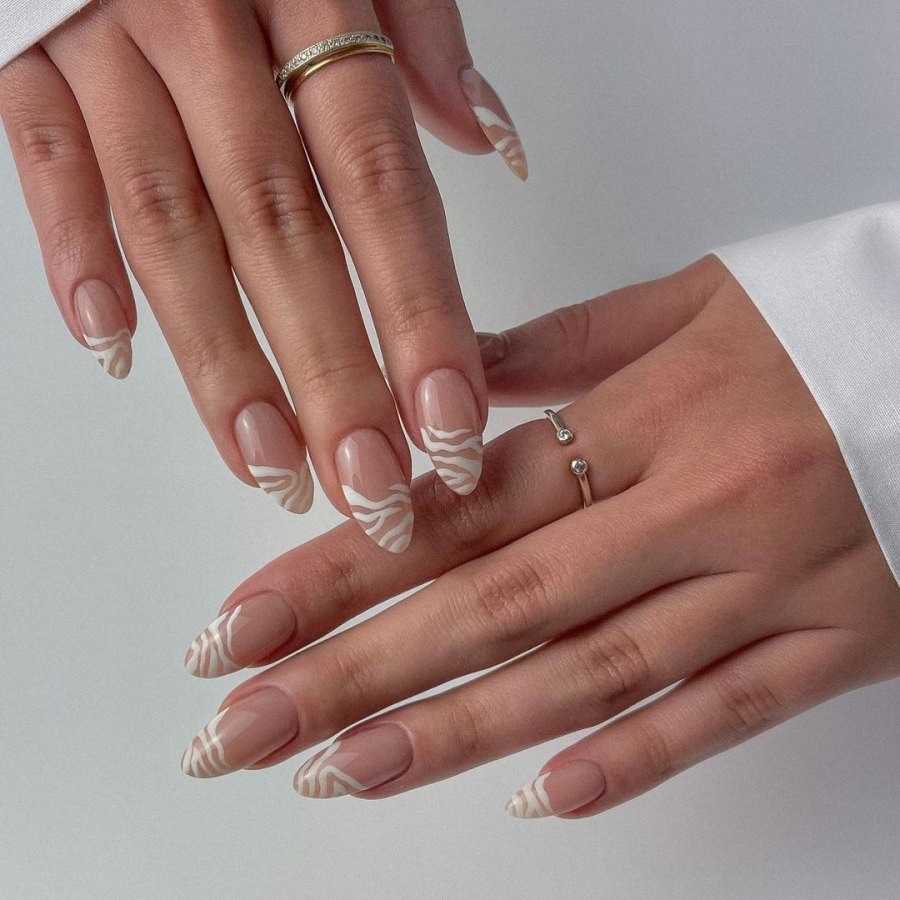 @solovey_nail_ar.jpg