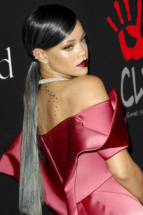 Rihanna glamour 10dec14 rexfeatures b 592x888 1