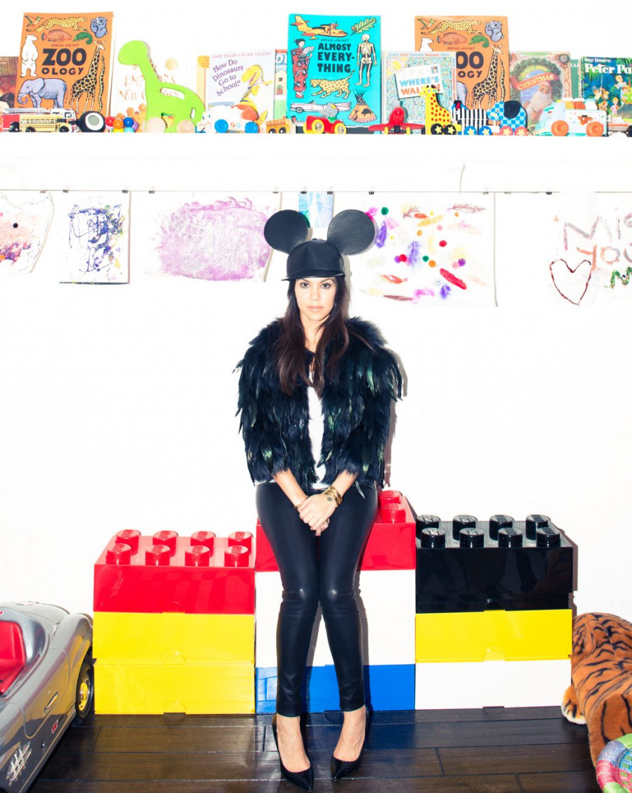 Kourtney Kardashian-37 1