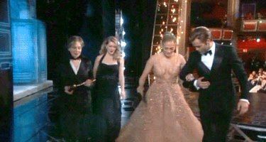 25F9361800000578-2964663-Careful there The star stumbled on her trailing gown as she was -a-6 1424680816862 eb541