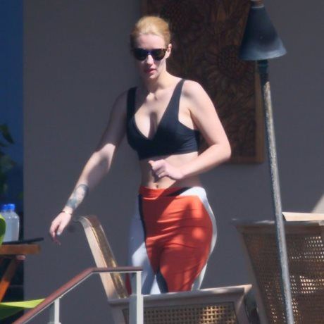 iggy-azalea-boob-job-breast-agumentation-top-doctor-claims-4 42d01