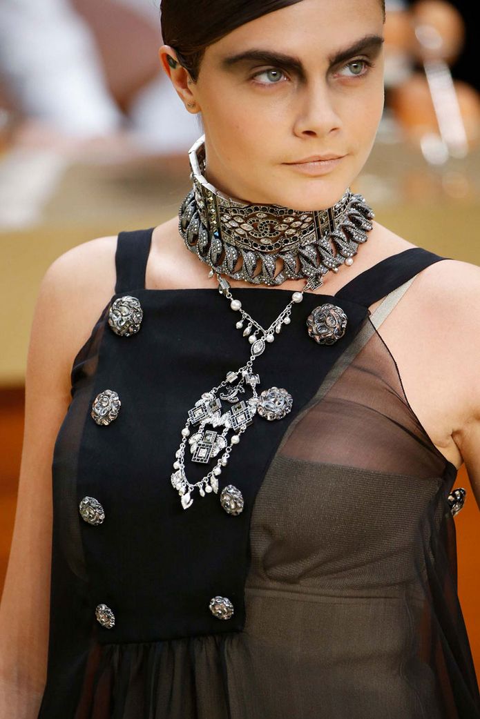 cara-delevingne-chanel 1b216