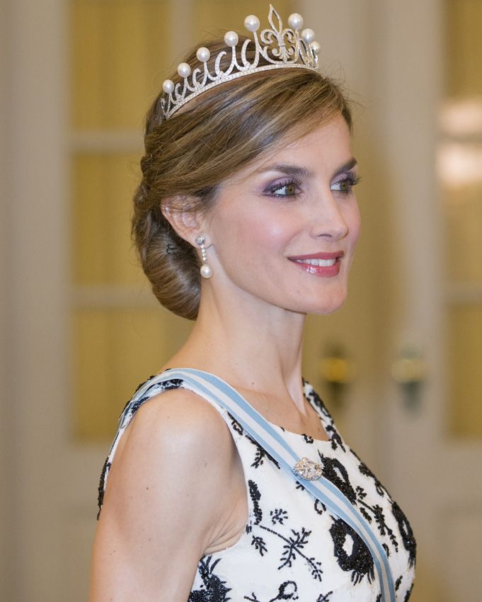 letizia-tiara-cordon--a 7b4b6