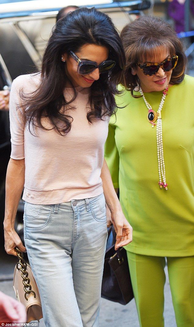 28413A6A00000578-3065799-Slimming down Amal looked notably thinner than she has done sinc-a-27 1430682277303 5d462