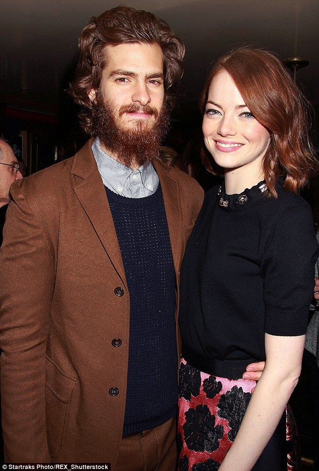 28F23BF500000578-0-Back on Emma Stone and Andrew Garfield spotted holding hands in -m-16 1432222884814 96962