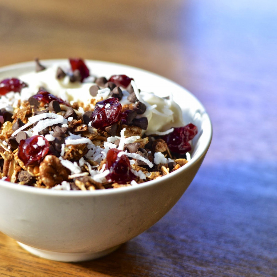 Chocolate Cranberry Yogurt Sundae 2 46936