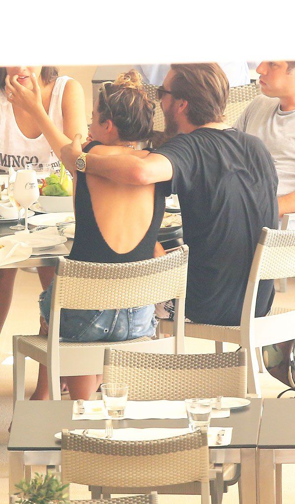 scott-disick-cheating-kourtney-kardashian-separate-monaco-yacht-07 5ae48