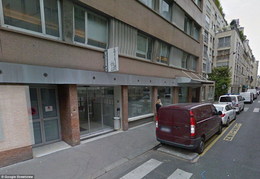 2AEF780000000578-3179559-Under the knife Above the Clinique du Parc Monceau in Paris wher-a-13 1438256615874 d2664