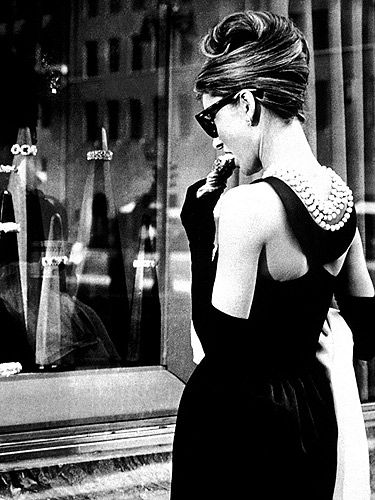 53d2ae2baed84 - breakfast-at-tiffanys-lrg 313e3