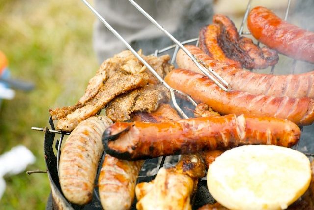 barbecue-party-2 f03ec