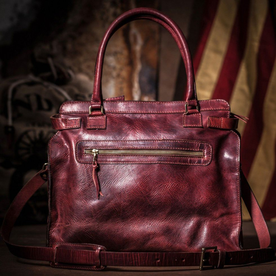 gallery-1441068803-bag 1 813a9