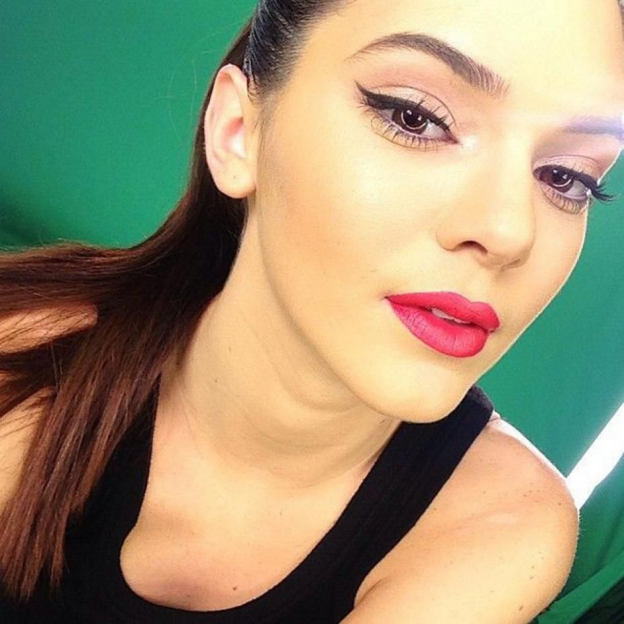 kendall-jenner-fish-gape dacd7