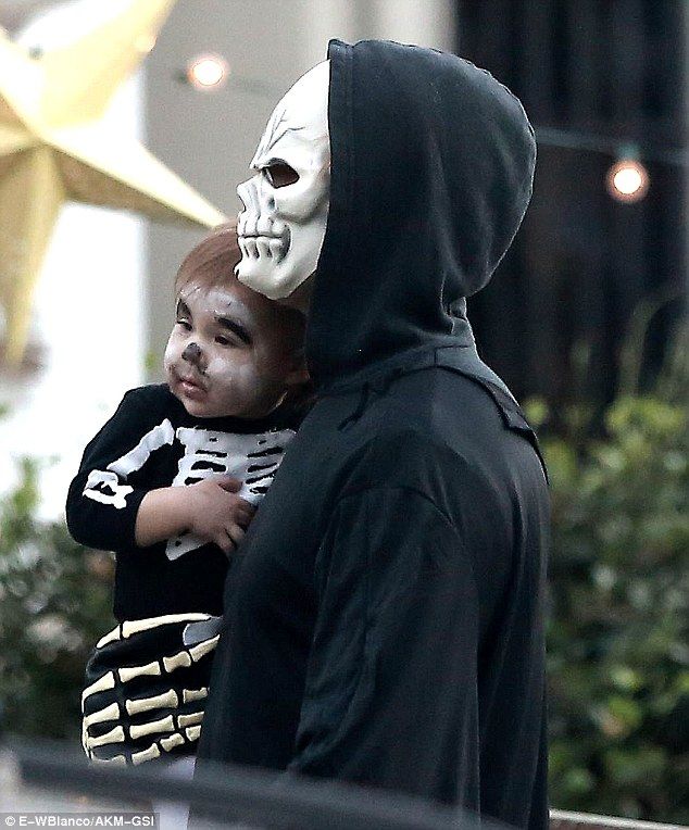esmeralda gosling with ryan and eva mendes 3 2b630