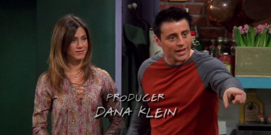 landscape-1447390059-friends-mistake-jennifer-aniston-replaced 13374