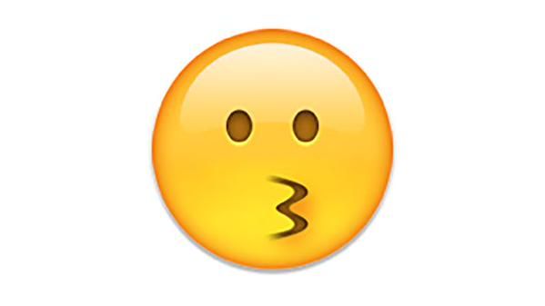 1437167223 syn cos 1437151903 whistling emojio 1 c54ea