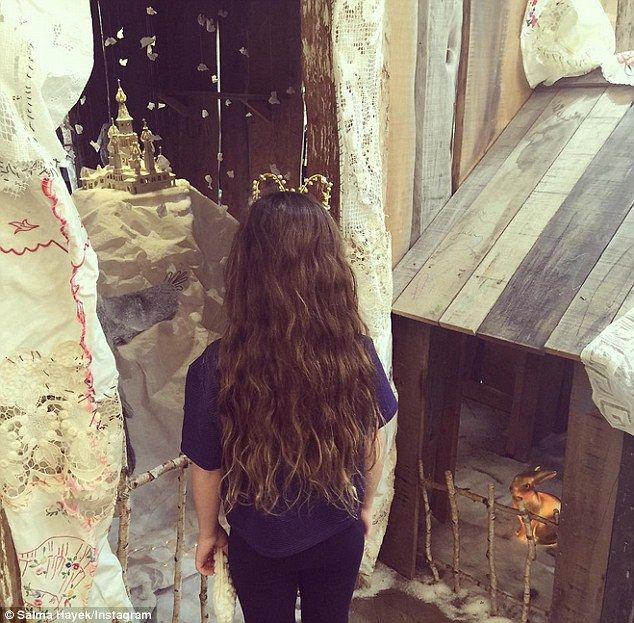2EE9A2DF00000578 3338688 Heart warming Salma Hayek posted an image on Sunday of her eight m 3 1448839958001 a6fdd