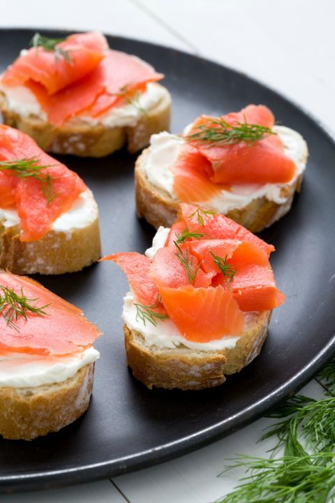 1449252590 delish crostini smoked salmon 349dc
