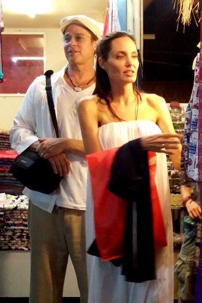 Angelina jolie siem reap cambodia 003 3a118