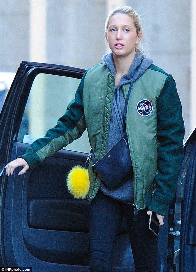 306D624900000578 3410562 Fresh faced roya Princess Olympia of Greece was spotted out in L m 86 1453399345245 757dd