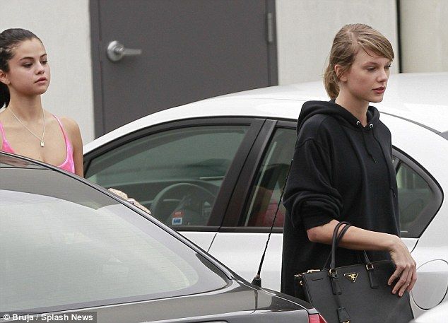 selena gomez taylor swift no make up gym 6ee8d