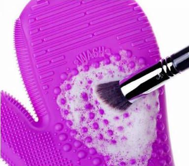Sigma cleaning brushes glove choices b53a4