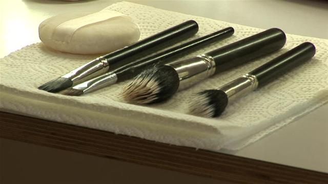 clean brushes 0f0e5