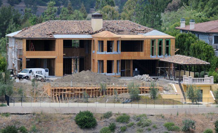 kanye west kim kardashian renovation divorce 41 a90e7
