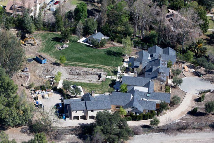 kanye west kim kardashian renovation divorce 43 6981e