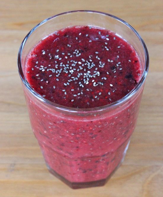 35ed9000eedbe773 chia berry smoothie d6bd6