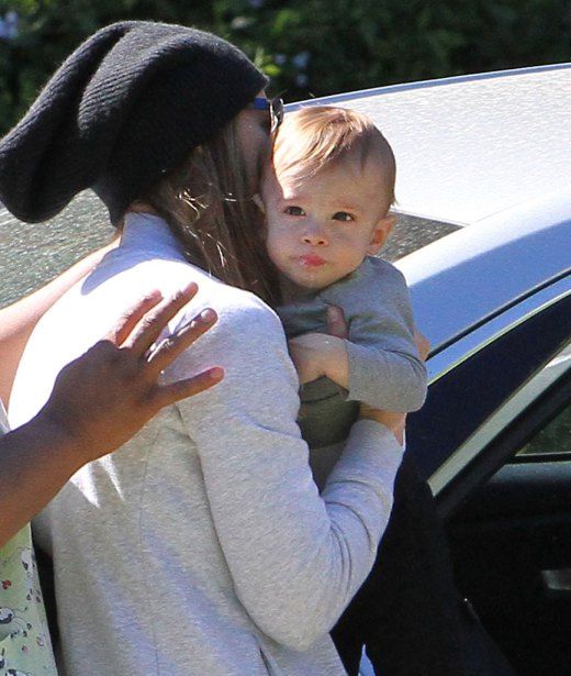 jessica biel post baby body son silas park 01 6ed81