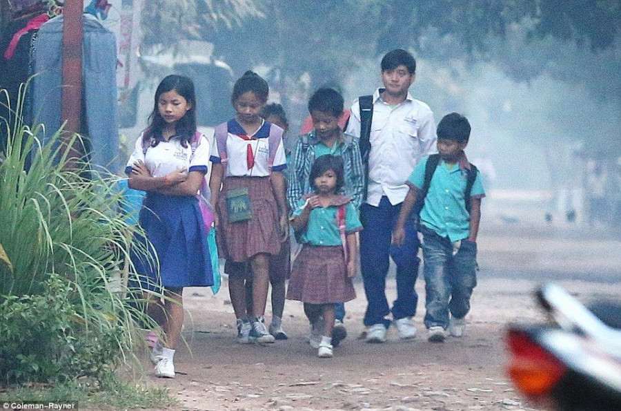 340FE8CB00000578 3586054 School The 40 year old Wanted star and her children are helping a 3 1463025536223 4cf3e
