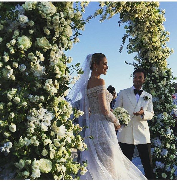 Ana Beatriz 2 vogue 11july16 instagram forevermag 592x888 c0ebc