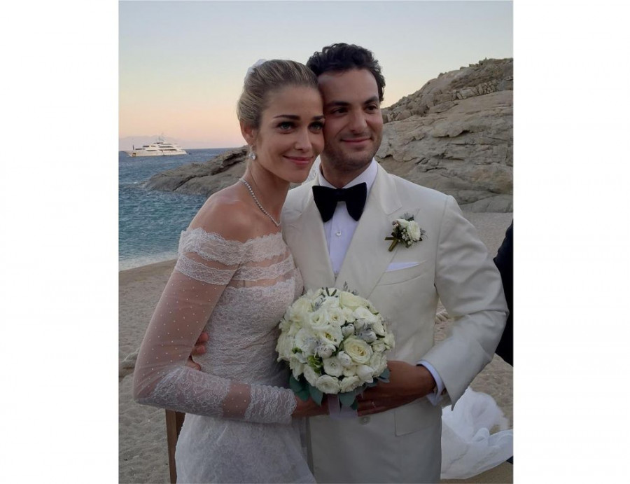 victorias secret model ana beatriz barros wedding egyptian billionaire karim el chiaty mykonos 01 1 f9f7e