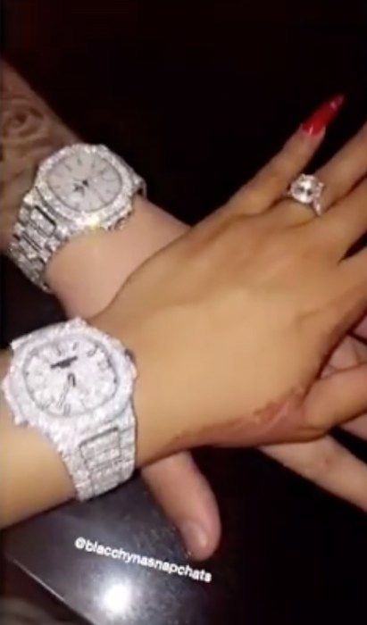 blac chyna rob kardashian matching jewelry snapchat kim kardashian robbery 1