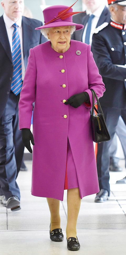 030916 queen elizabeth adds 2
