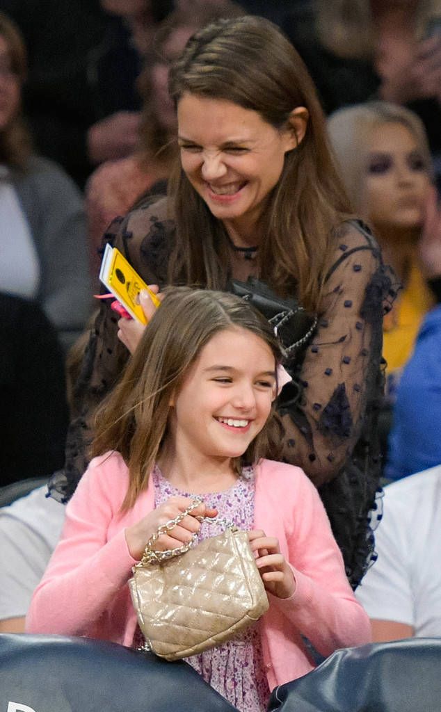 rs 634x1024 170116084921 634.katie holmes suri cruise.cm.11617