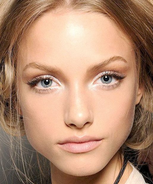 white eye shadow