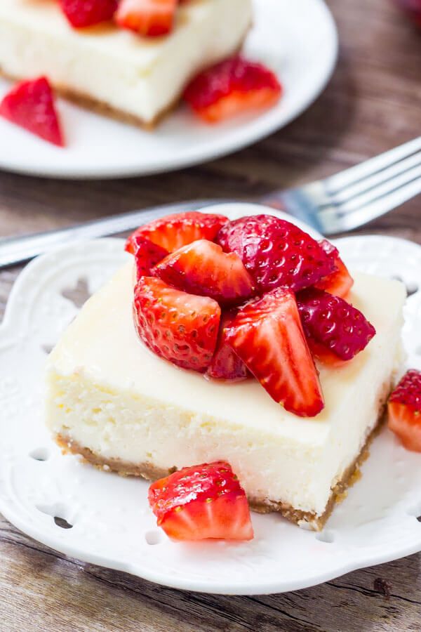 Fresh Strawberry Cheesecake Bars 3