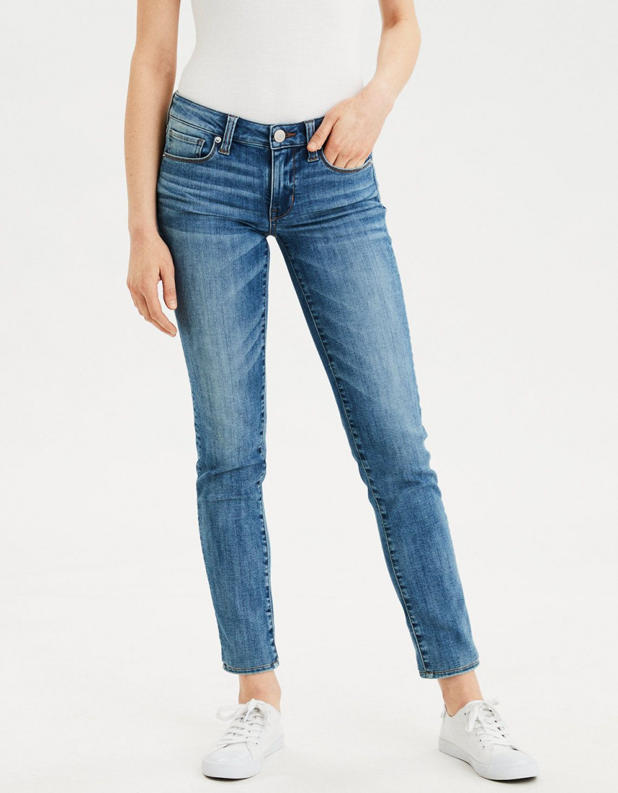 AMERICAN EAGLE