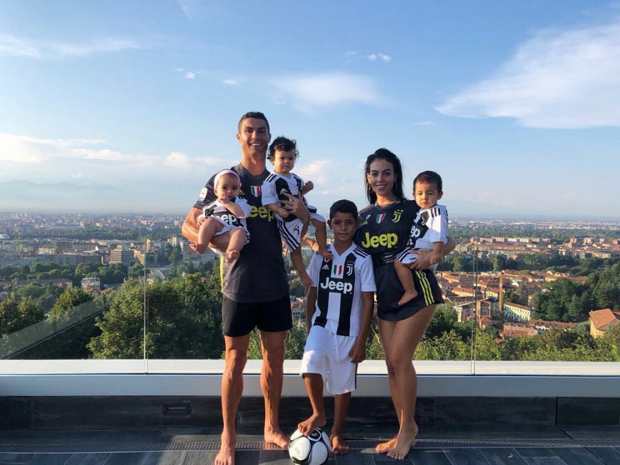 cristiano 39047049 1956960347936148 7931803052288245760 n