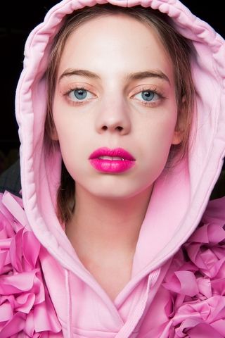 bold lips 3