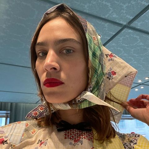 alexa chung headscarf